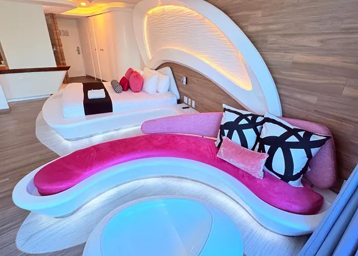 Condohotel The Carmen Deluxe Oceanview King Aparthotel Playa del Carmen