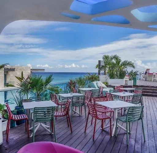 Condohotel The Carmen Deluxe Oceanview King Aparthotel Playa del Carmen